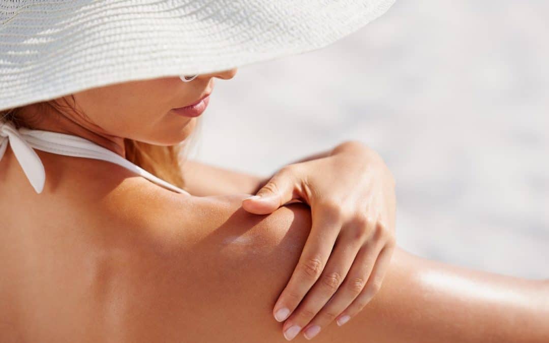 5 Signs Your Sunscreen Has Died