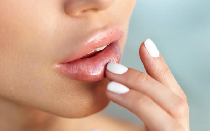 Thread Lifts vs Lip Fillers: Should You Pull or Plump?