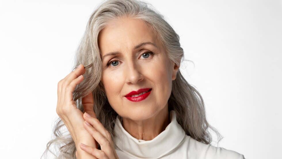 how-to-age-gracefully-costhetics